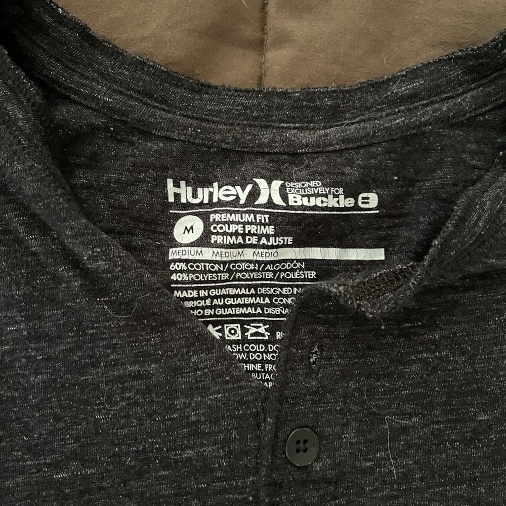 Hurley shirt from Buckle - Picture 2 of 2